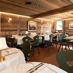 ホテル Restaurant Waldhaus 3*