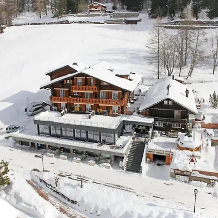 Restaurant Waldhaus Szálloda