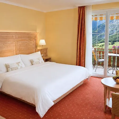 Hotel Restaurant Waldhaus 3*