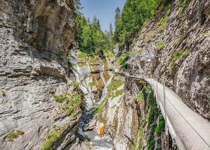 Restaurant Waldhaus 3*